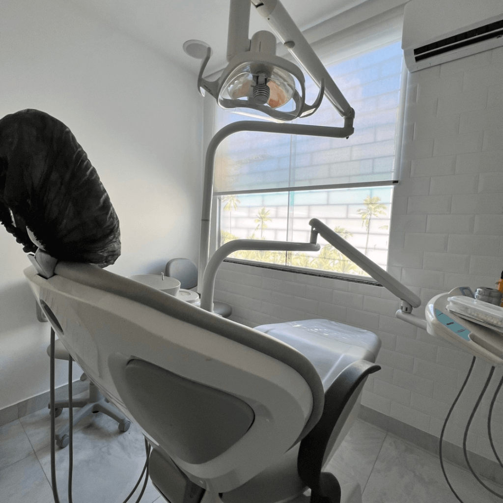 Invisalign - Ortototal - Clinica Odontológica - Novo Mundo - Curitiba